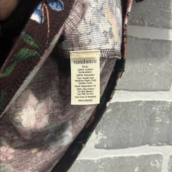 Sundance Dark Floralā 3/4 Sleeve Thermal Womens Size Medium Top - Picture 7 of 8